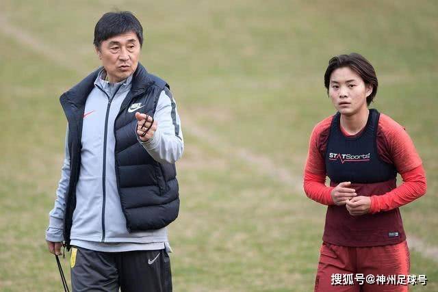 巴萨拜仁均祝贺皇马获欧冠    拉莫斯也发来贺电