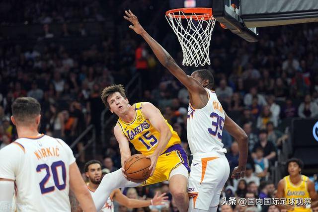 王晗:很多战术为麦克勒莫准备 希望他尽快注册